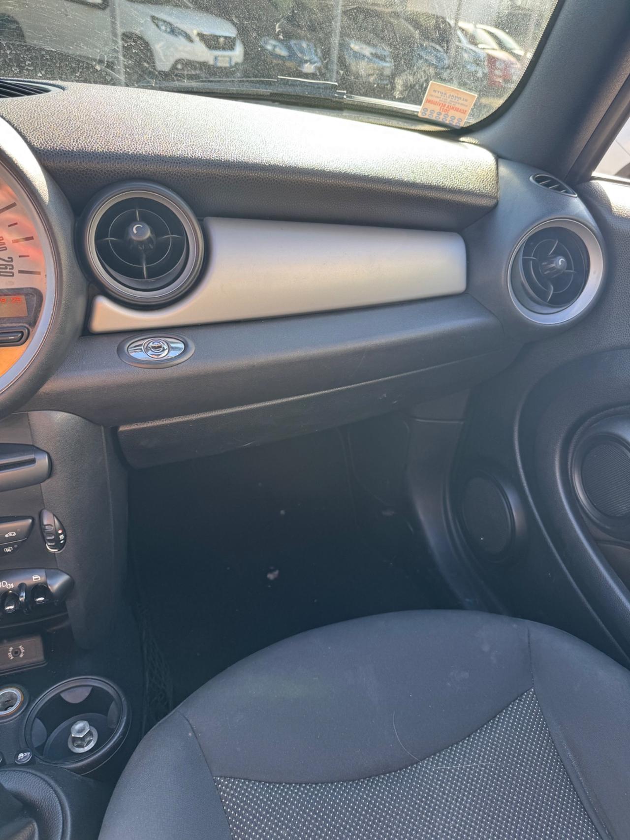 Mini Cooper D Cabrio Anno 2013