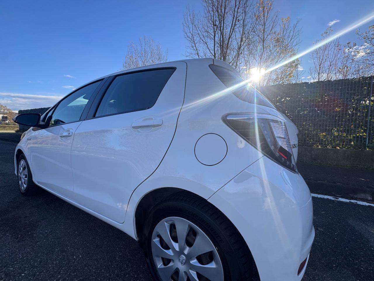 Toyota Yaris 1.5 Hybrid 5 porte Active