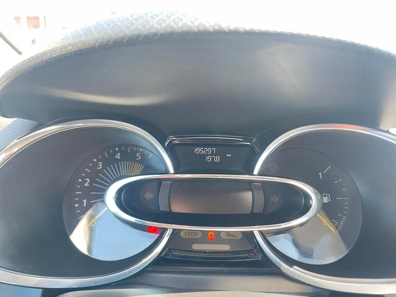 Renault Clio 1.5 dCi 8V 75CV 5 porte Wave