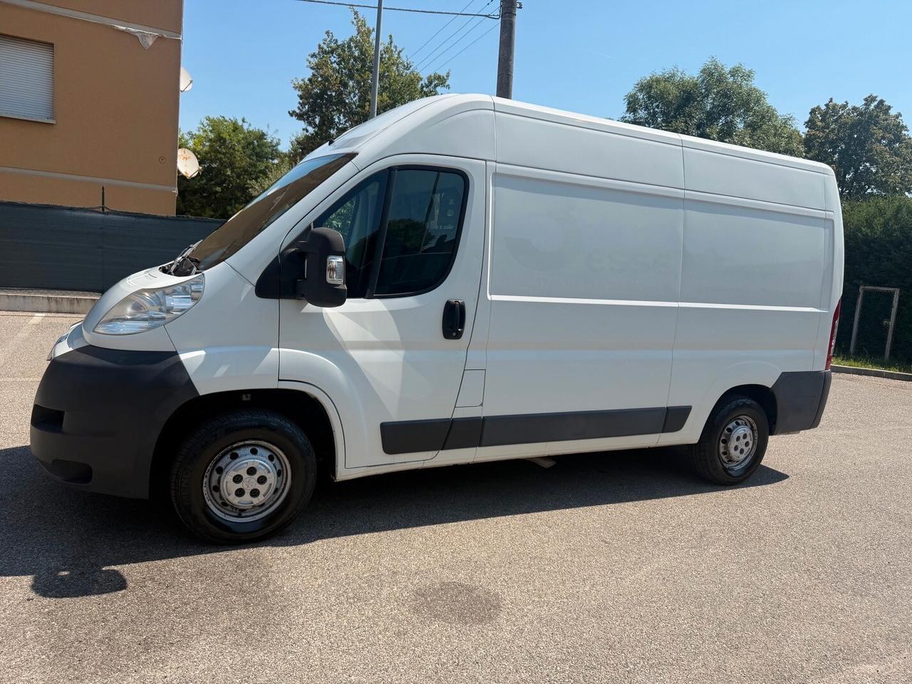 Peugeot Boxer 2.2 HDI/130 - 12 MESI DI GARANZIA -