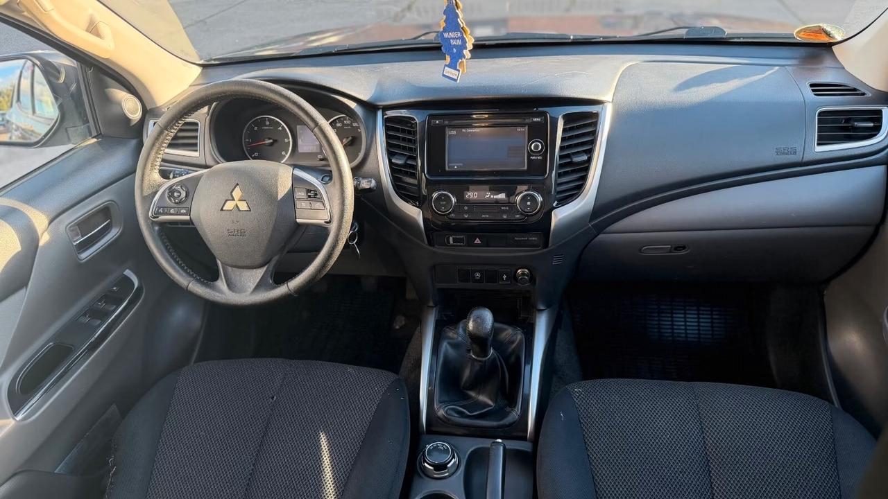 Mitsubishi L200 Plus, cabina doppia 4WD