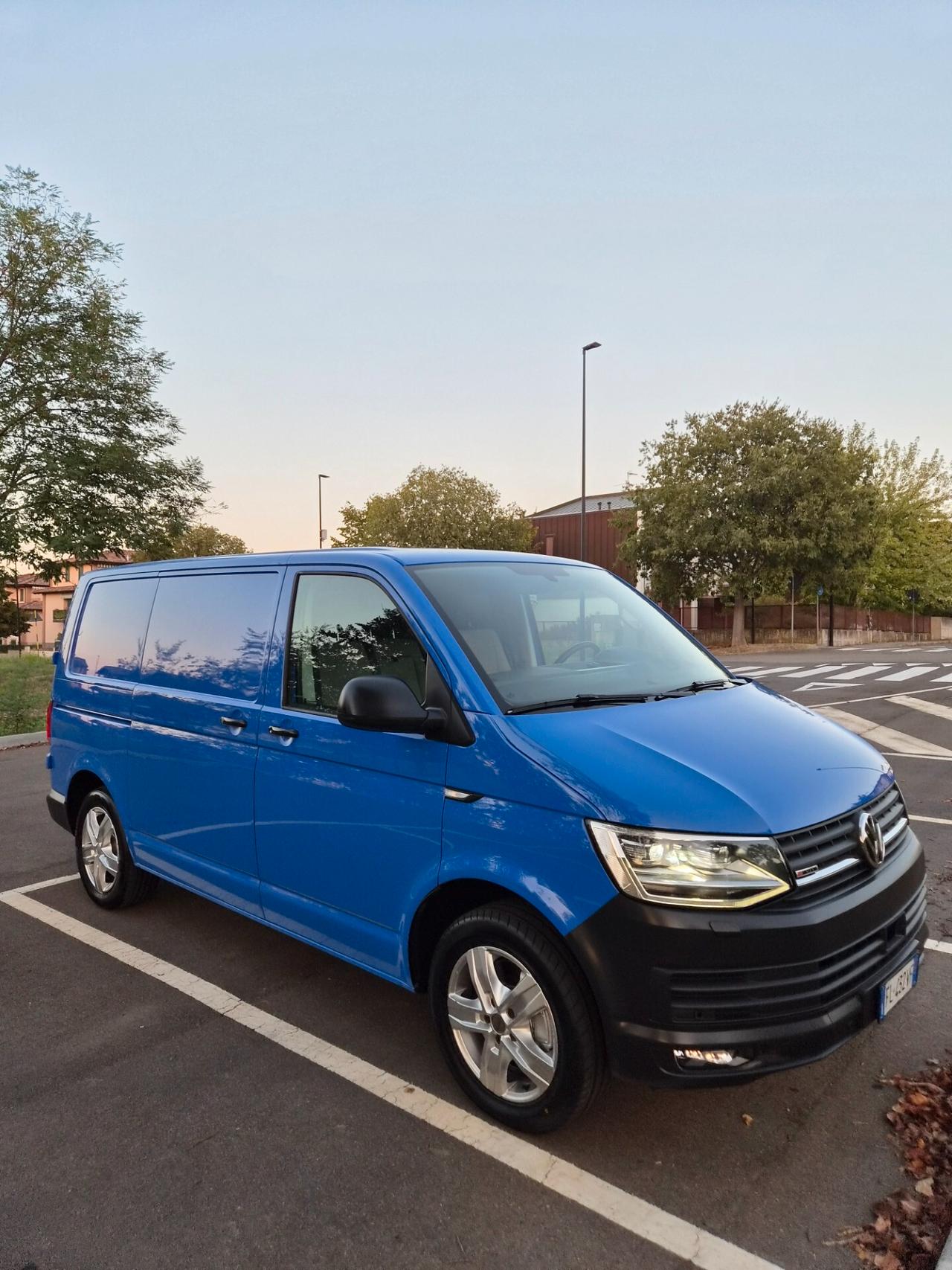 Volkswagen Transporter 2.0 TDI 205 cv 4x4 cambio automatico