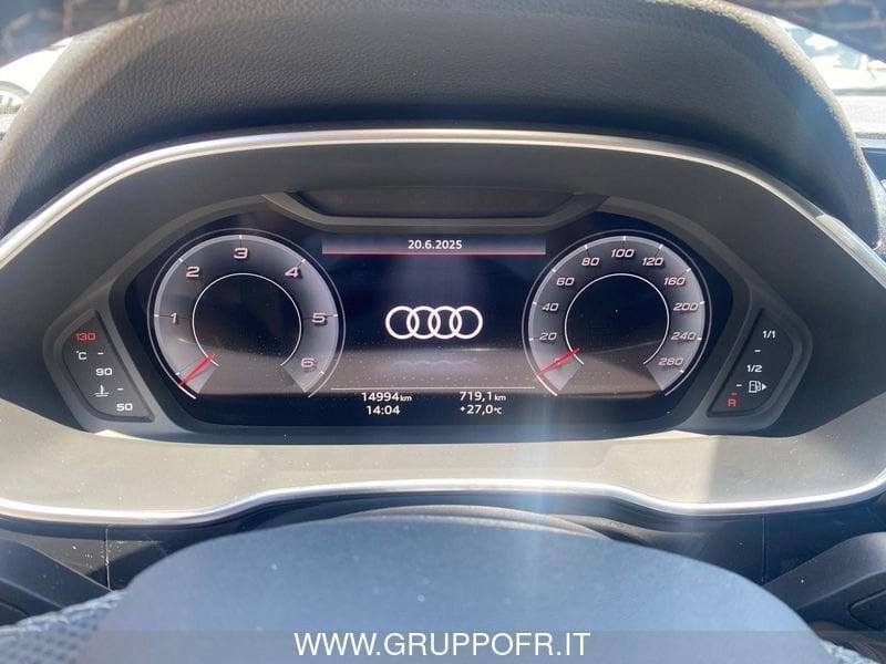 Audi Q3 SPB 35 TDI S tronic Identity Black