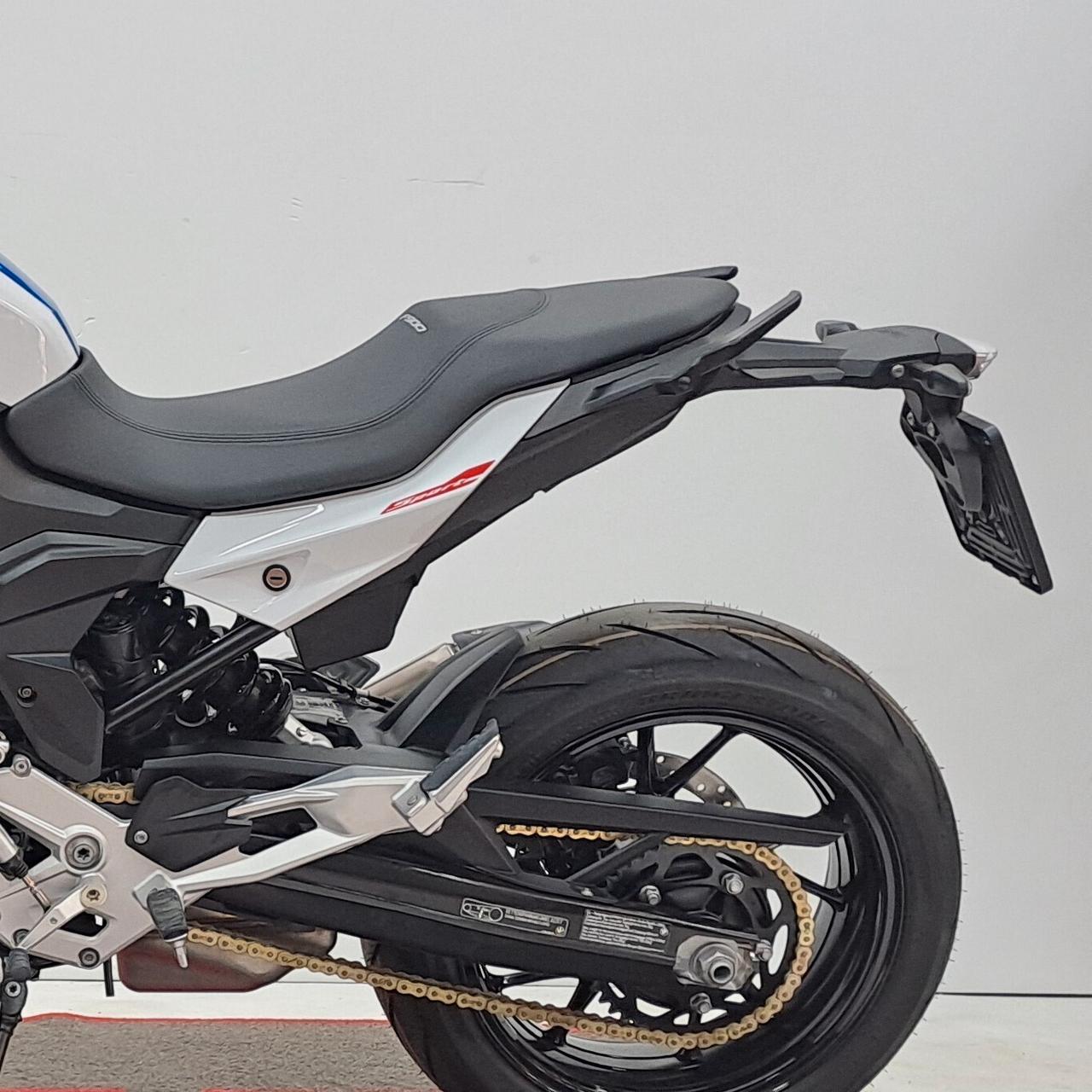 BMW F 900 R *DA 150 euro AL MESE