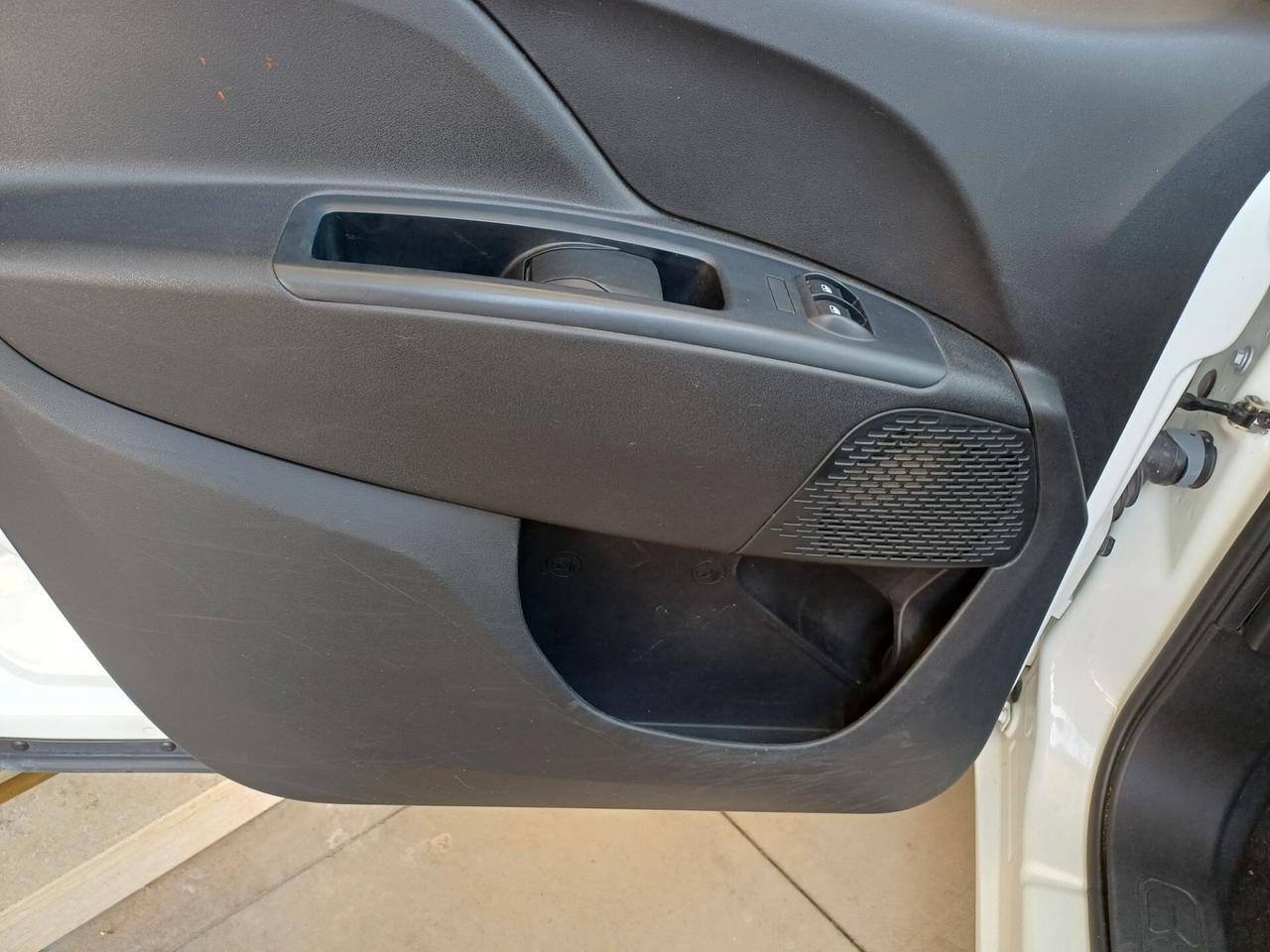 Fiat Doblo Doblò 1.3 MJT N1