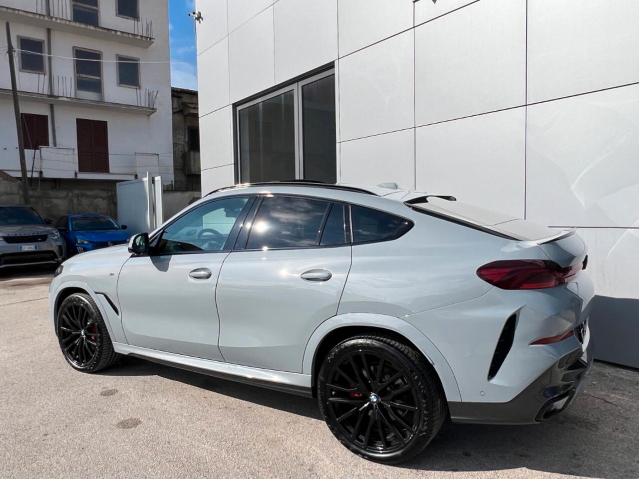 BMW X6 xdrive30d MSport possibilità noleggio no scoring