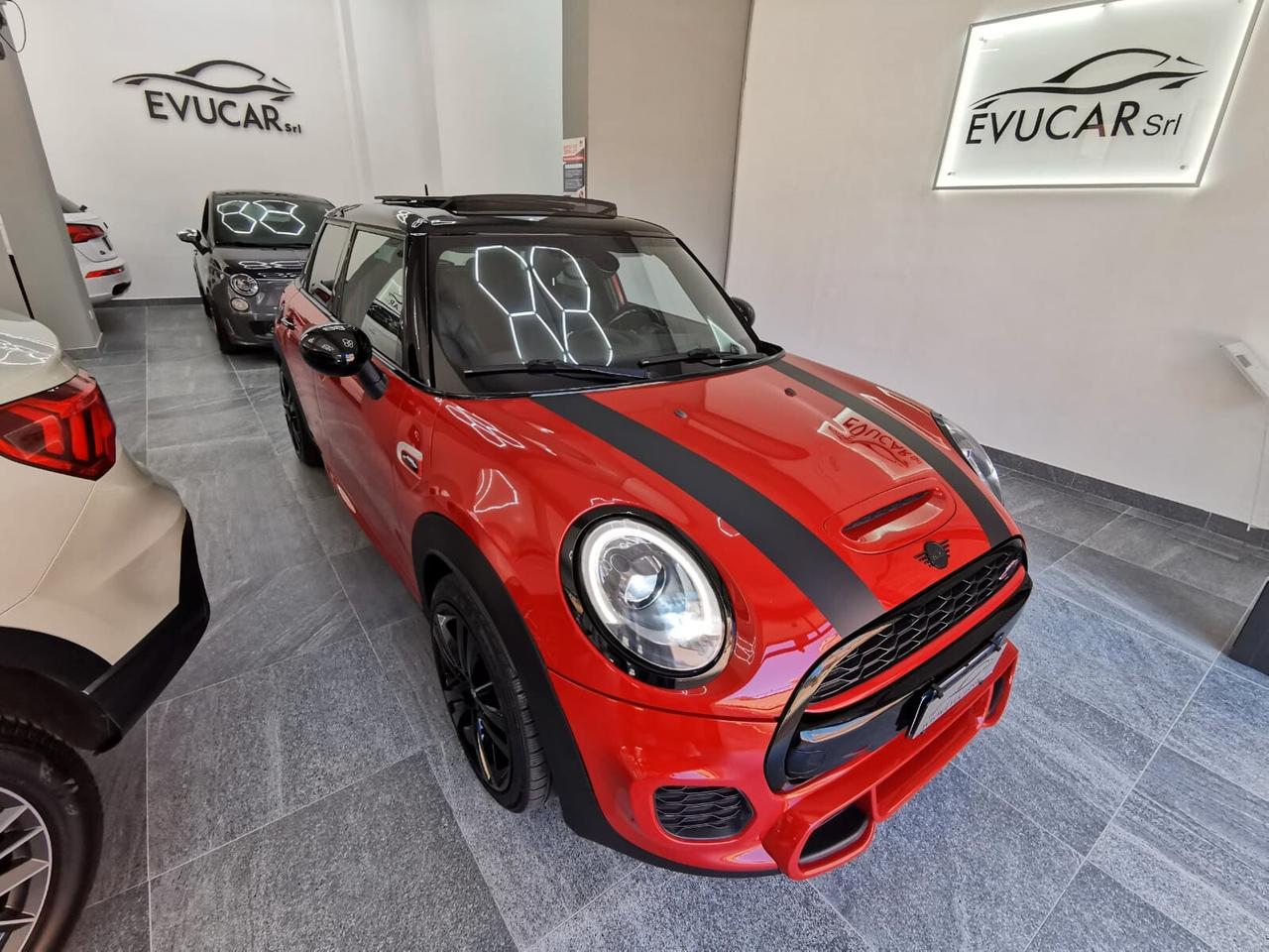 Mini Mini 2.0 Cooper SD Allestimento Jhon Cooper Works 5 porte TETTO