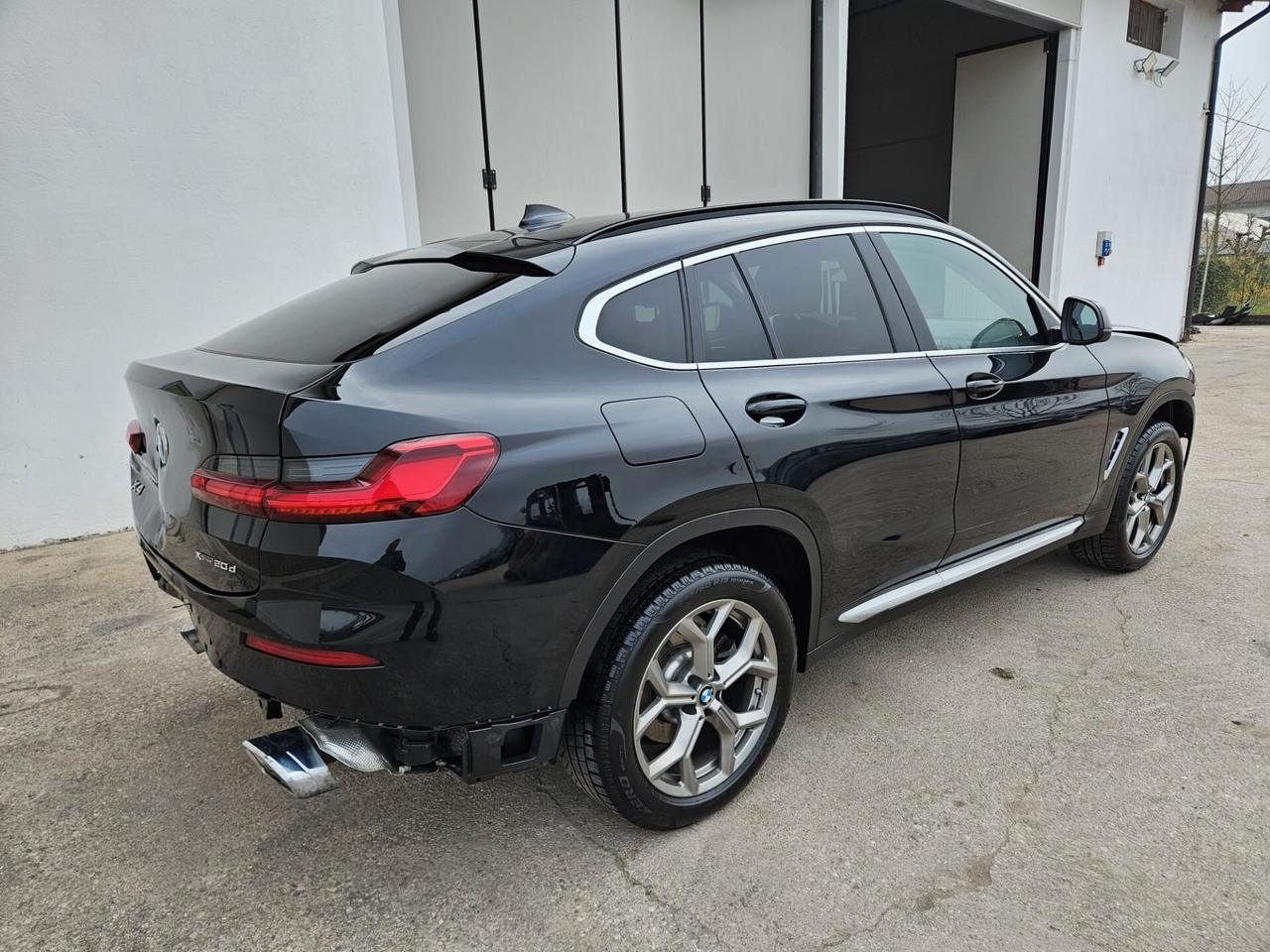 BMW X4 xdrive20d mhev 48V START INCIDENTATA