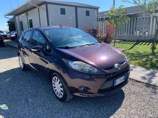 FORD Fiesta + 1.2 82CV 5 porte