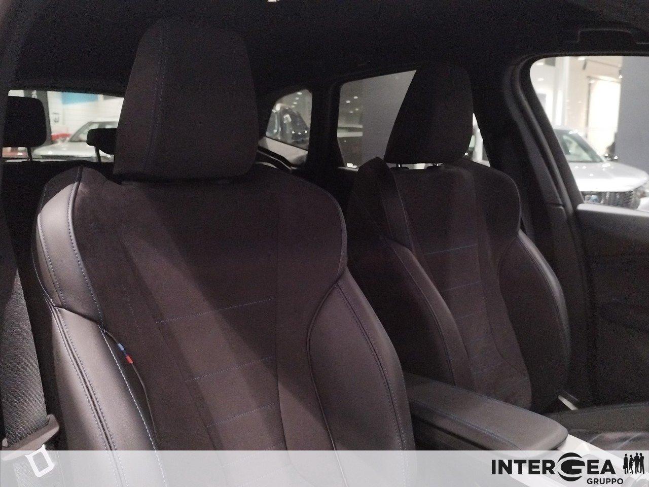 BMW 218d Active Tourer auto