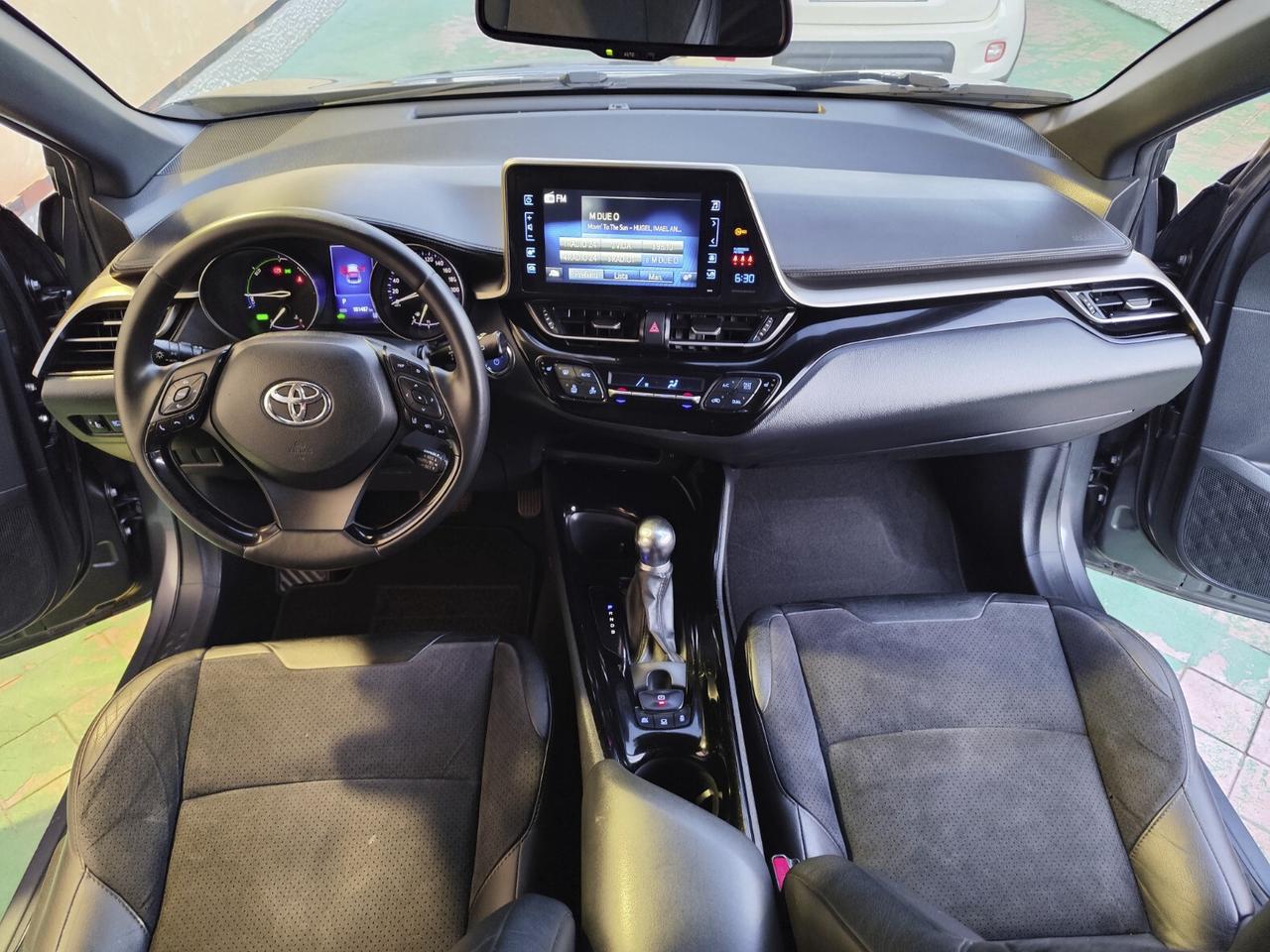 Toyota C-HR 1.8 Hybrid E-CVT Style Sport