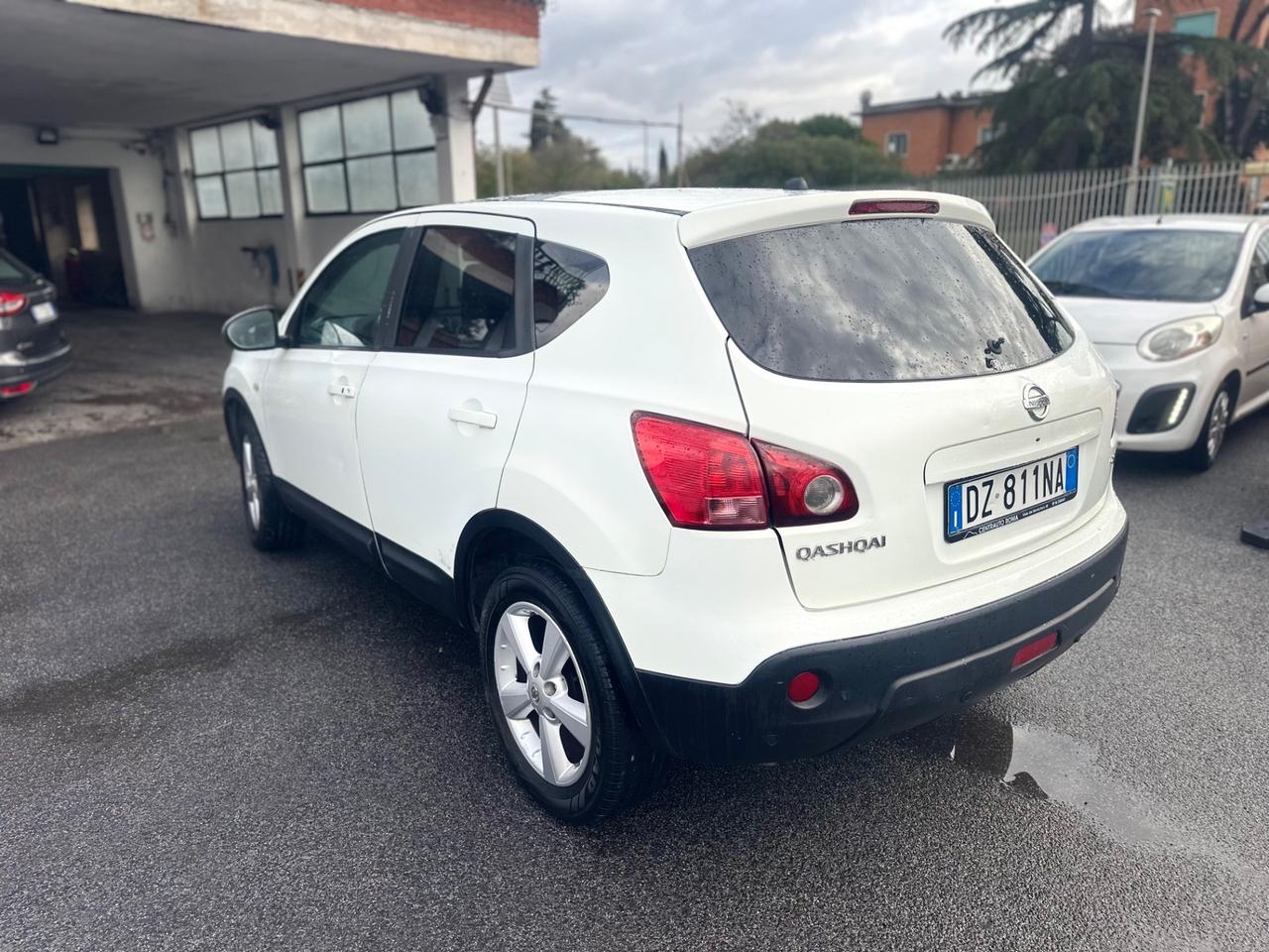 Nissan Qashqai 2.0 dCi DPF Tekna