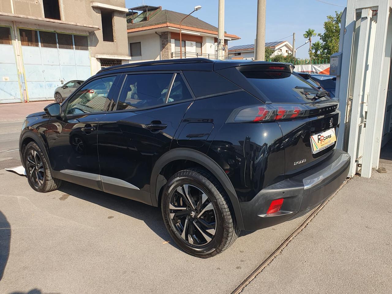 Peugeot 2008 BlueHDi 130 S&S EAT8 Allure