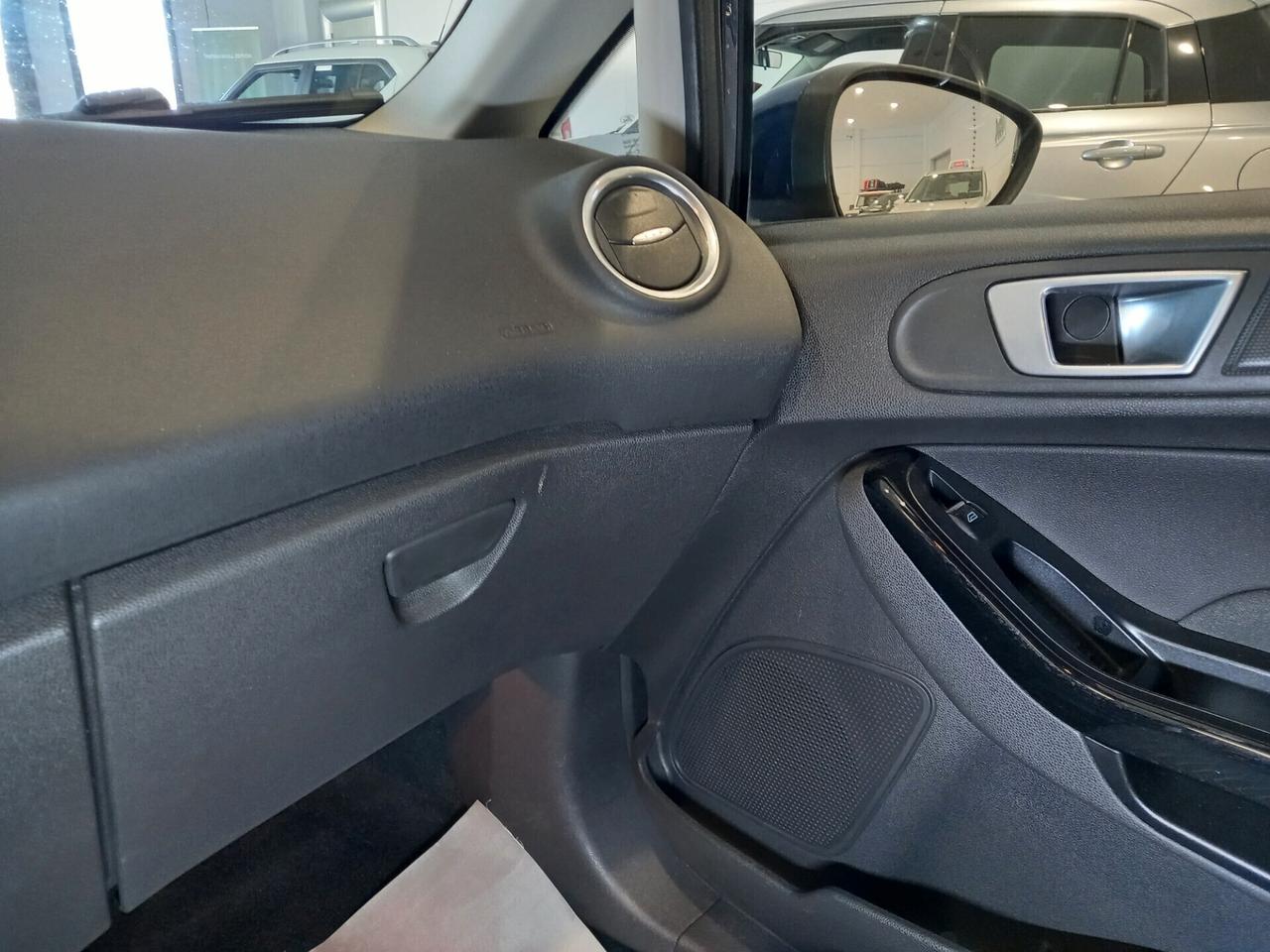Ford Fiesta 1.4 5p. 40.000 Km GPL Titanium