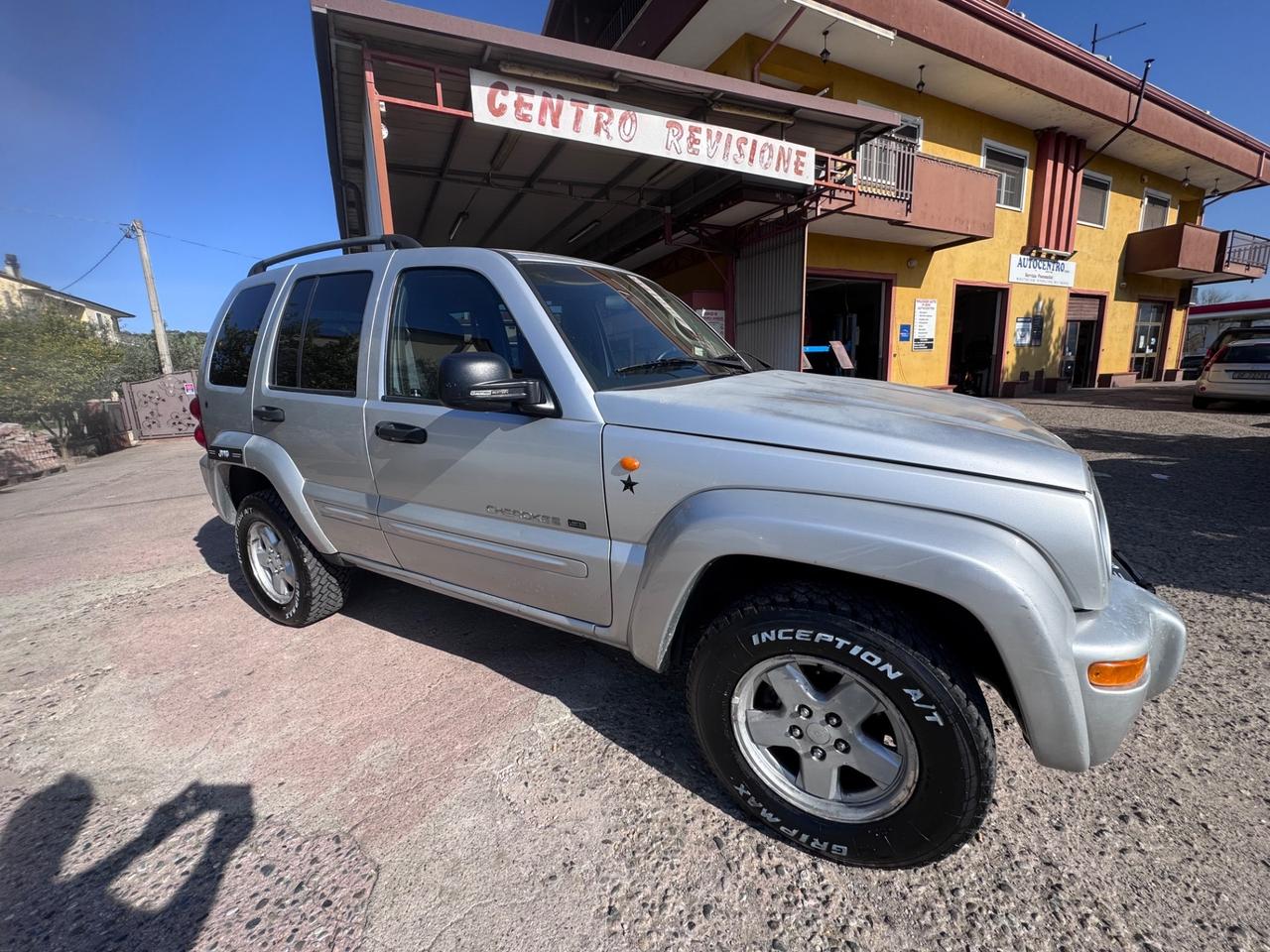 JEEP CHEROKEE 2.5 GANCIO TRAINO AUTOCARRO N1
