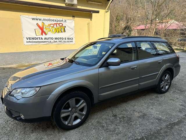 Subaru OUTBACK Outback 2.5 Luxury mt