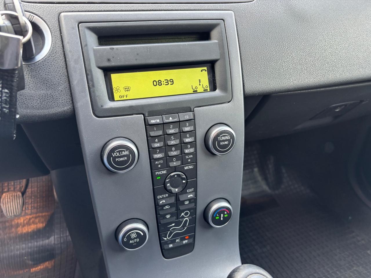 Volvo V50 D2 POLAR OK Neopatentati