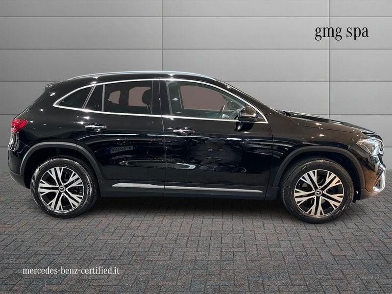 Mercedes-Benz GLA 180 d Progressive Advanced Plus auto