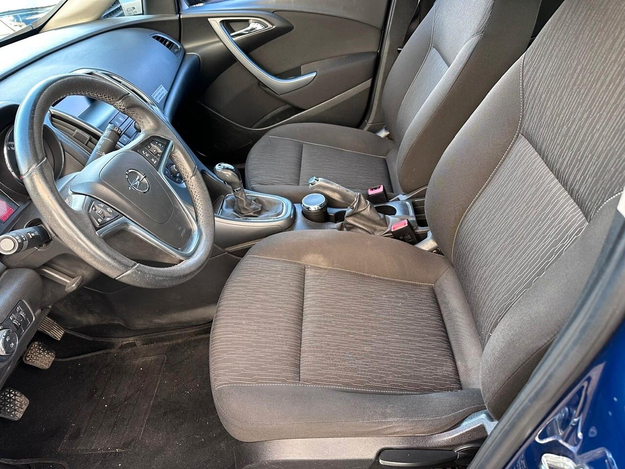 Opel Astra 1.4 Turbo 140CV Sports Tourer Cosmo