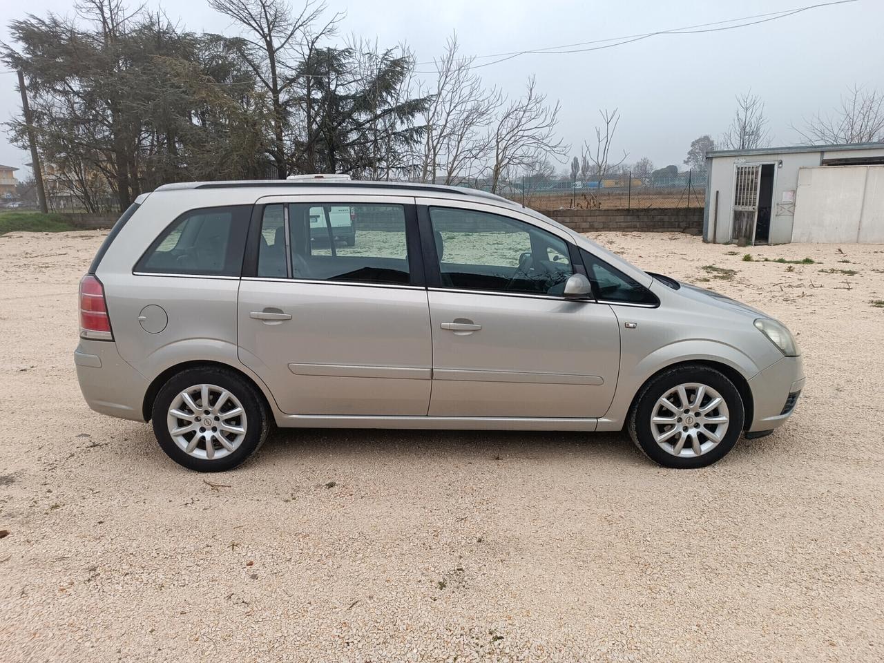 Opel Zafira 7 posti GPL garanzia