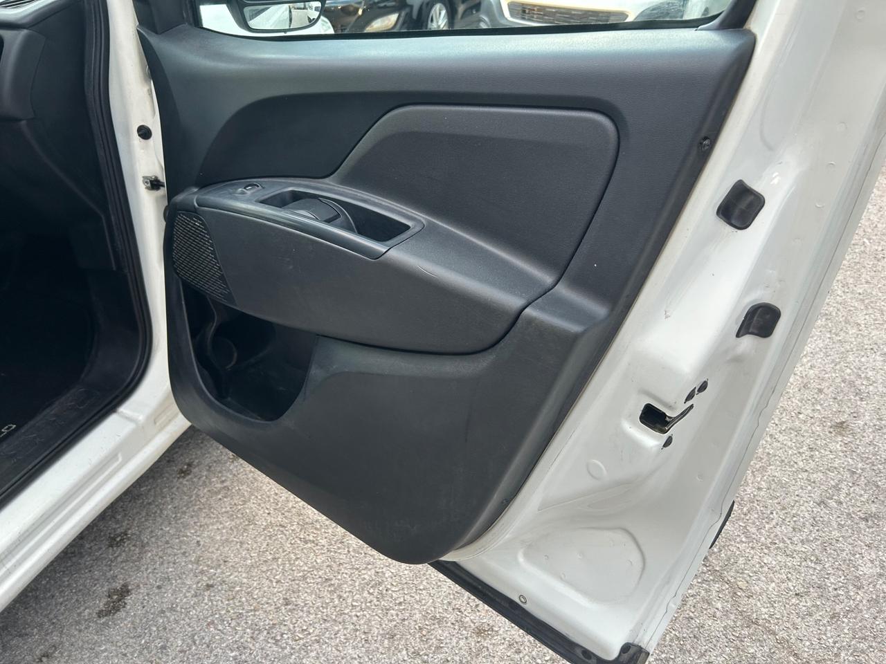 Fiat Doblò 1.6 MJT 1Maxi XL 3 Posti Autocarro