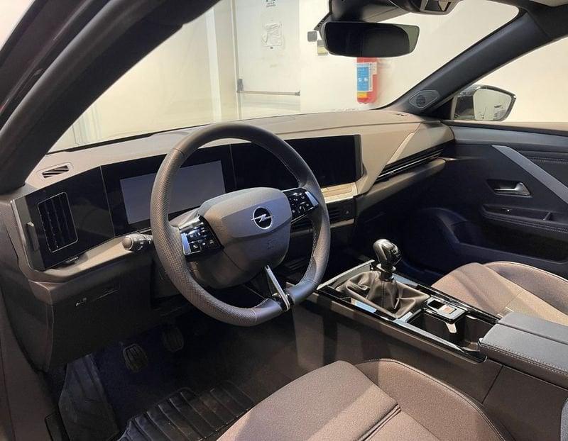 Opel Astra 1.2 Turbo 130 CV GS