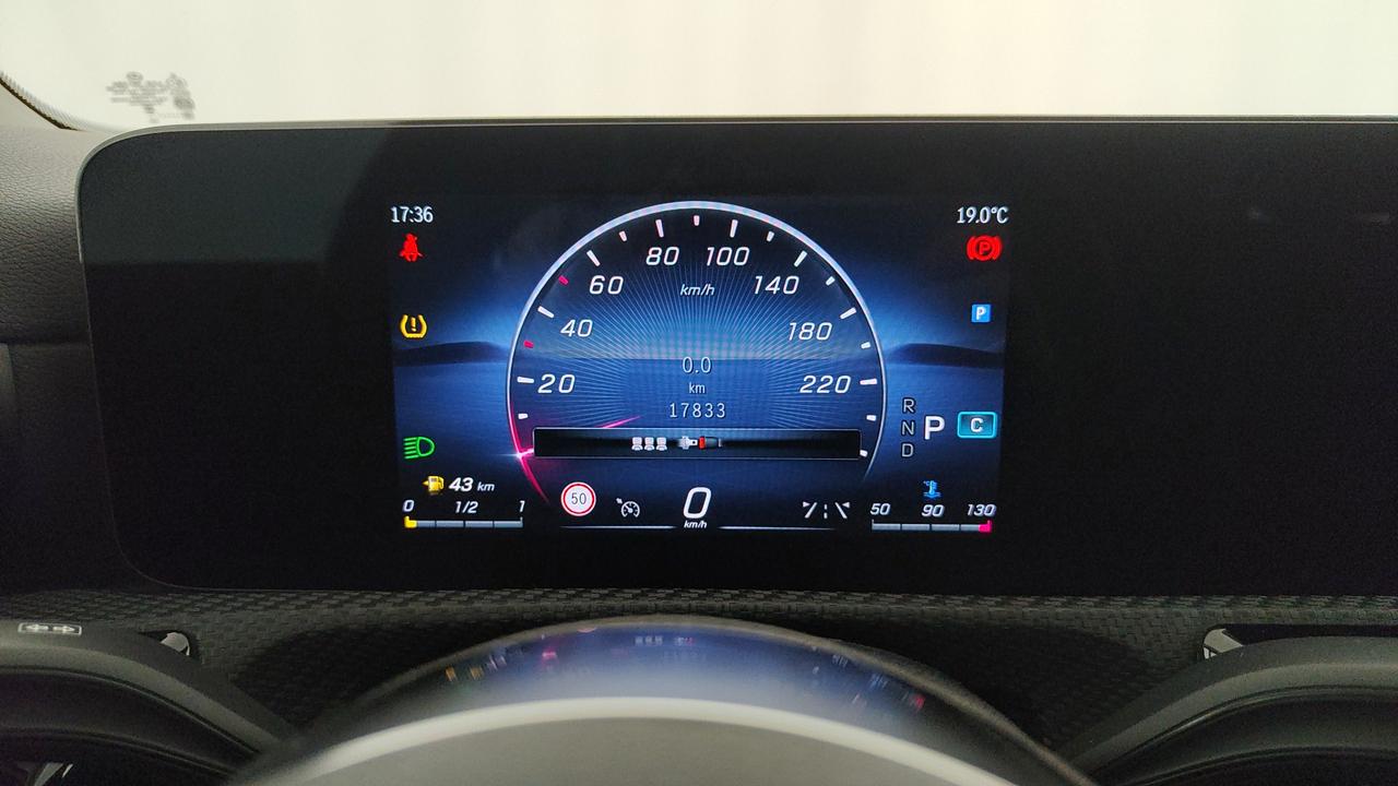 Mercedes-Benz A 180 d Advanced auto