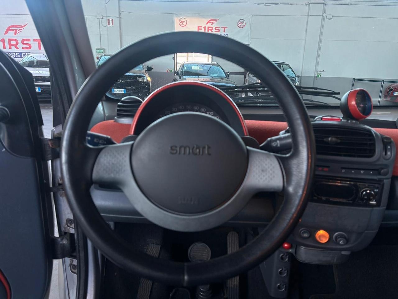 Smart ForTwo 700 coupé pure (45 kW)