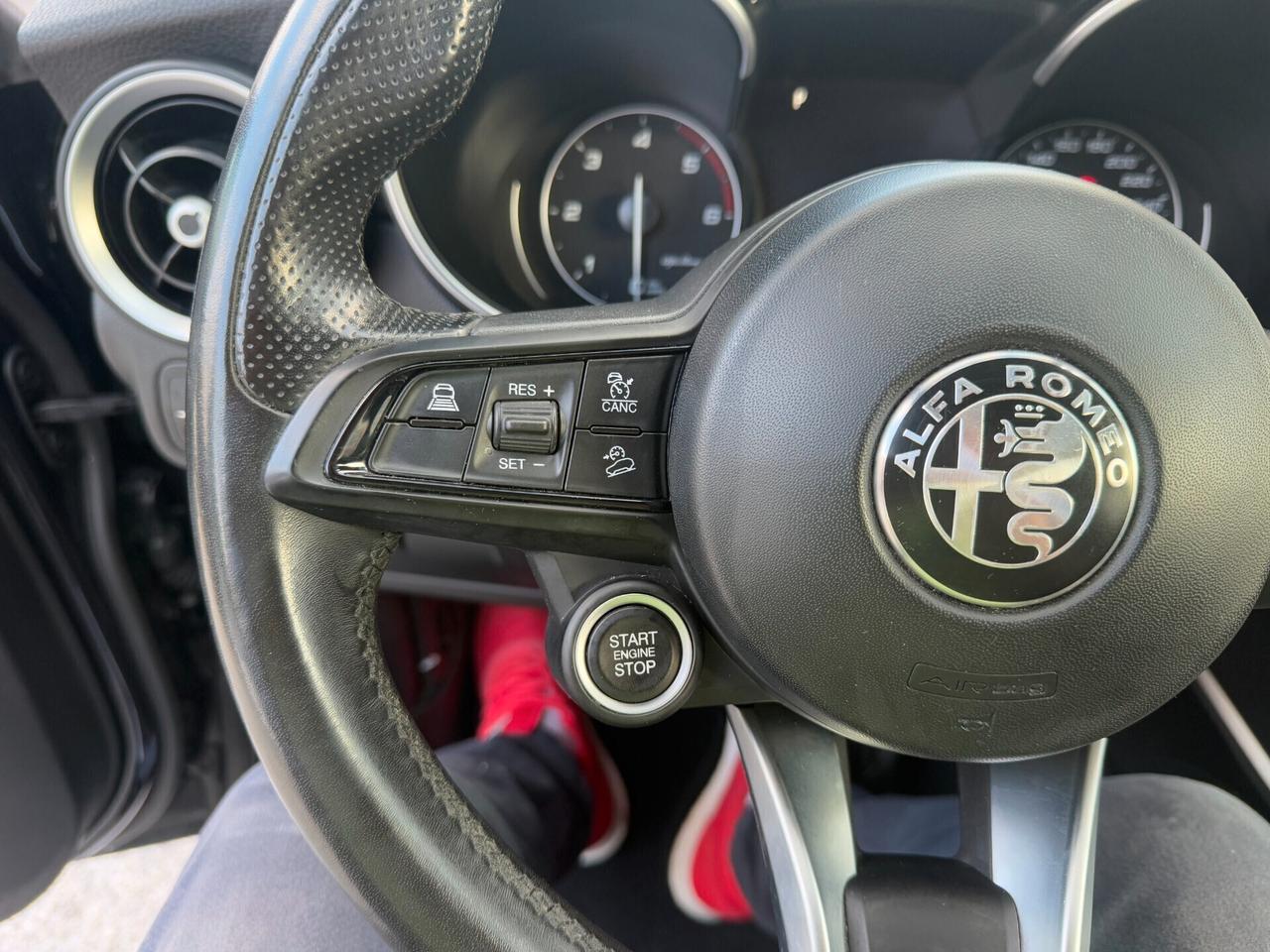 Alfa Romeo Stelvio 2.2 Turbodiesel 160 CV AT8 RWD Super Business