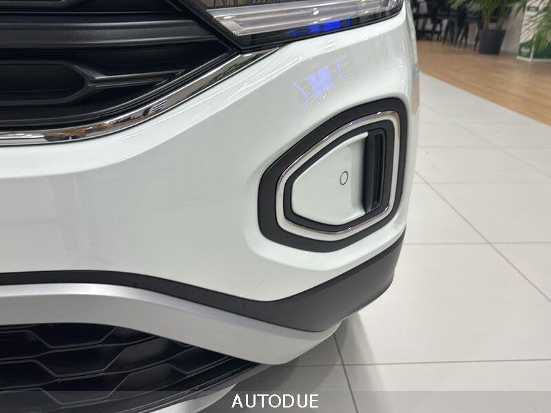 Volkswagen T-Roc I 2022 1.0 tsi Life 110cv