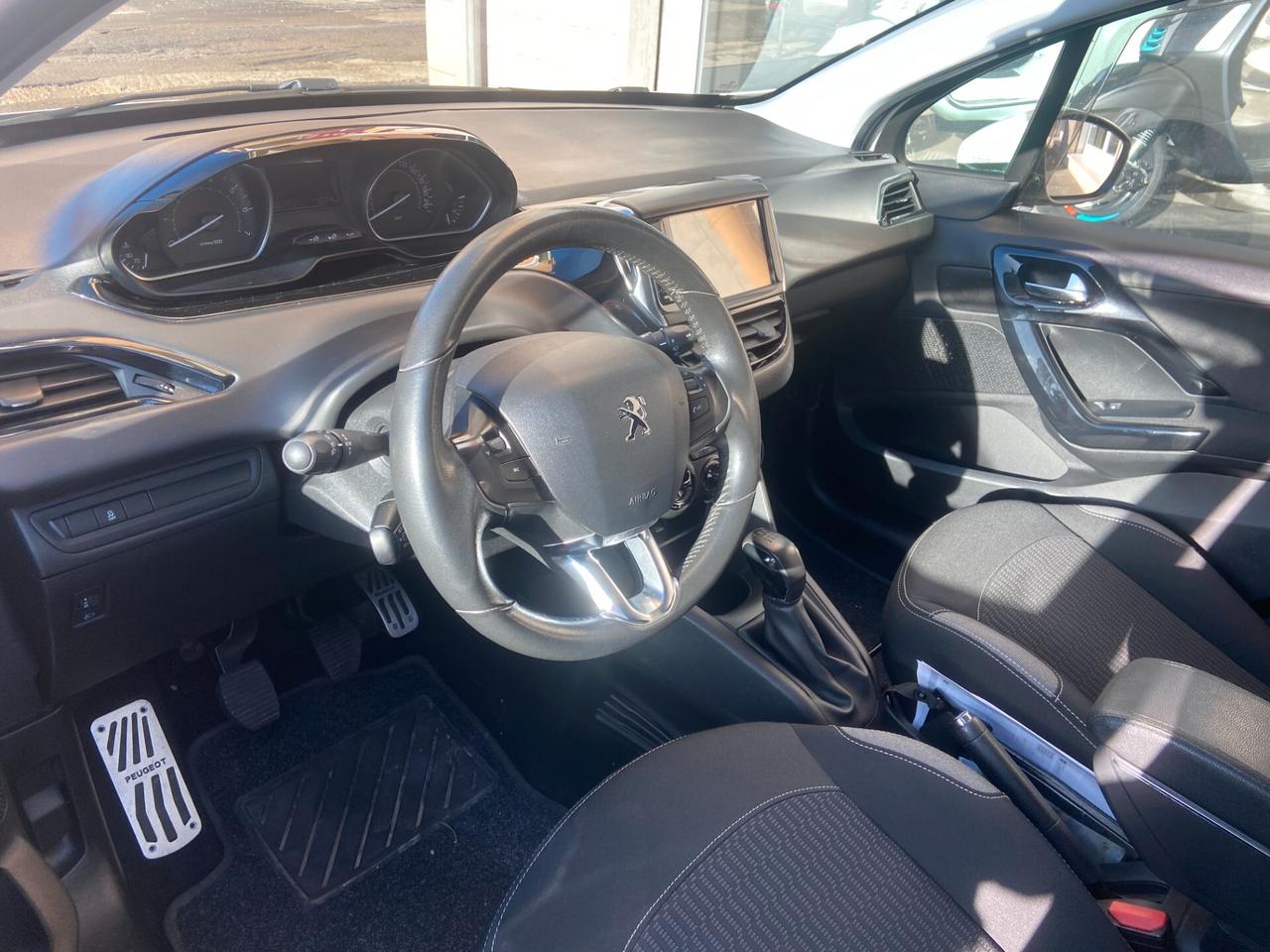 Peugeot 208 PureTech 82 5 porte Active