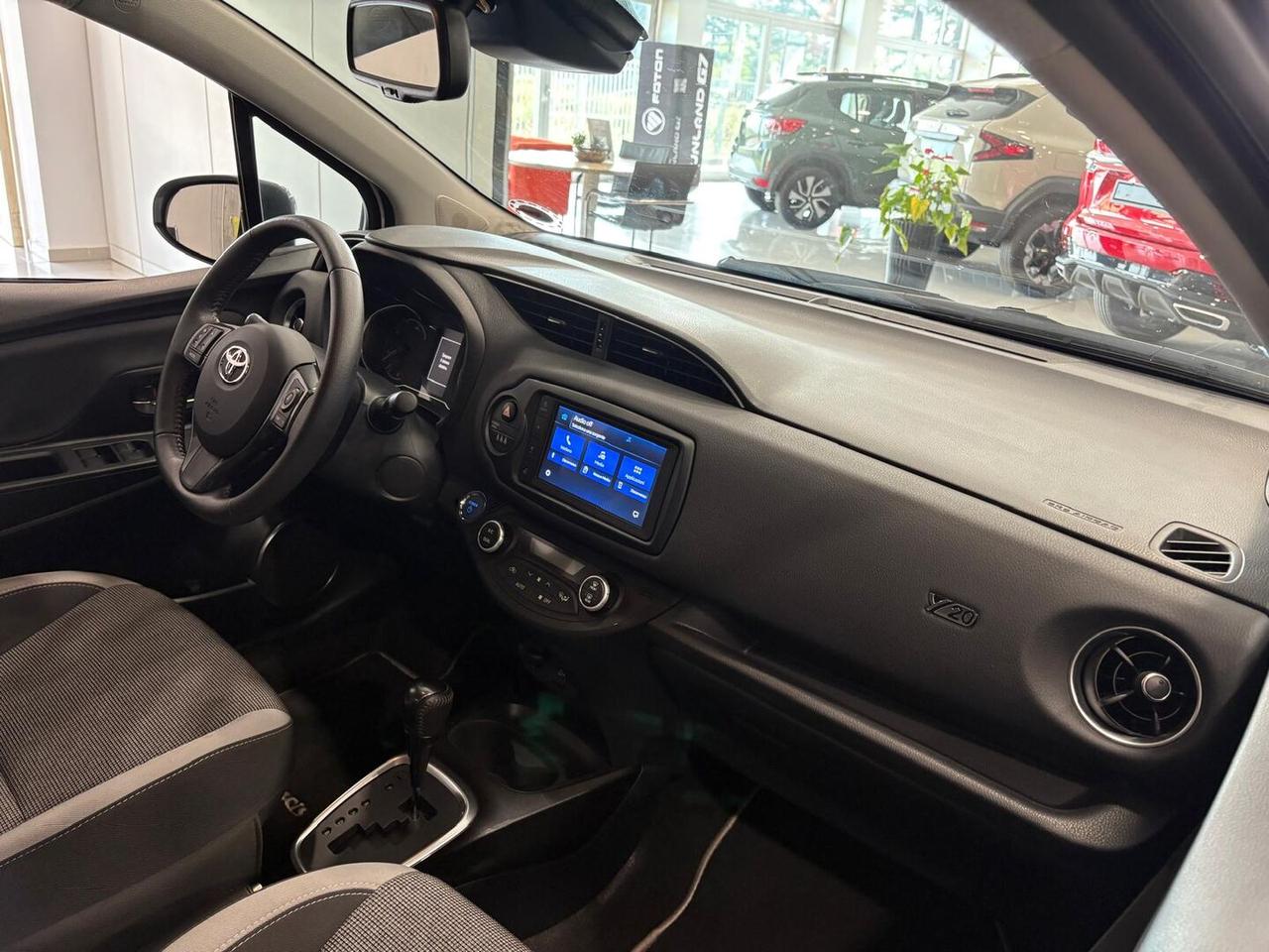 Toyota Yaris 1.5h Active Plus
