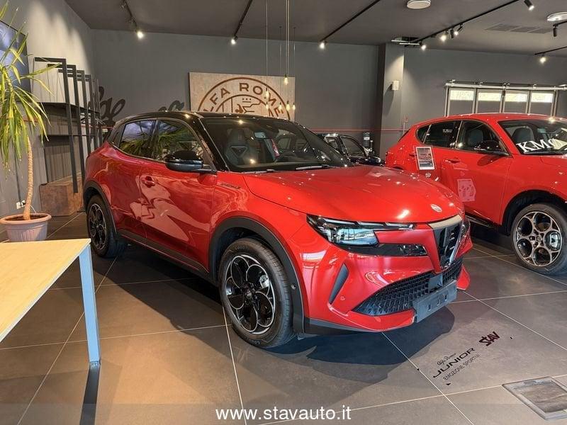 Alfa Romeo Junior Junior 156 CV BEV Speciale