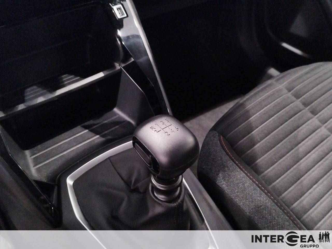 PEUGEOT 2008 1.2 puretech Active s&s 100cv