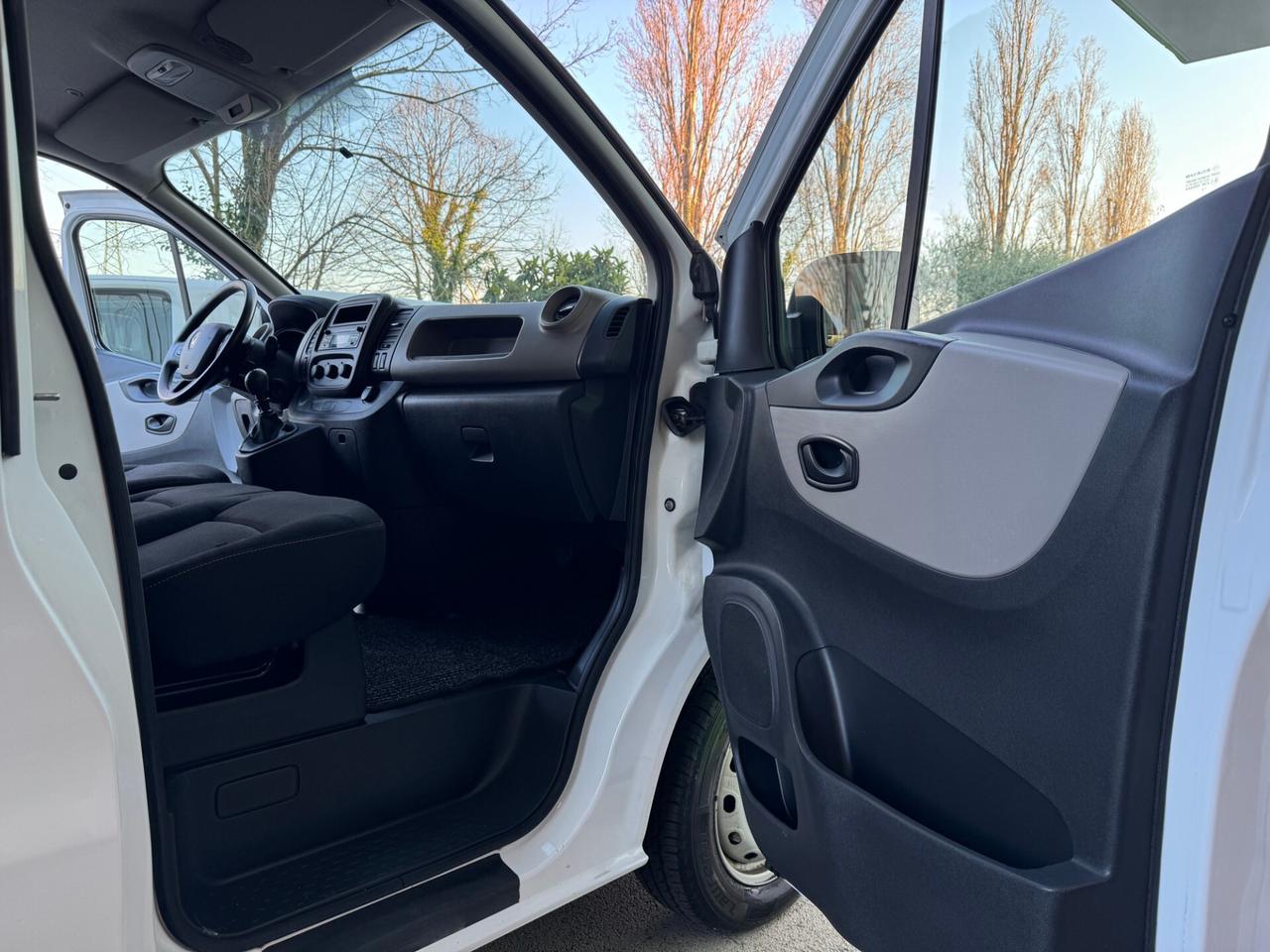 Renault Trafic 1.6 DCi 3POSTI GARANZIA 24 MESI