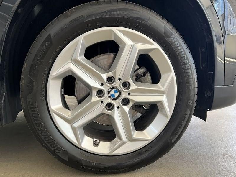 BMW X1 sDrive 18i DCT