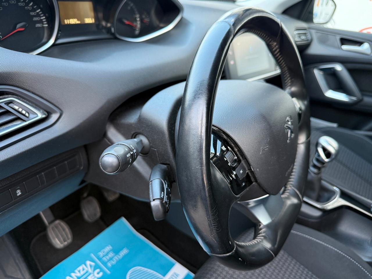 Peugeot 308 BlueHDi 130 S&S SW Tech Edition - Navigatore