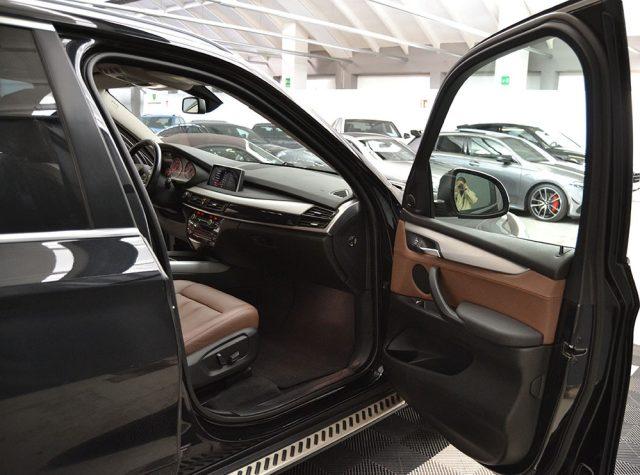 BMW X5 xDrive25d - Pelle Marrone - Pedane - Cerchi 20"