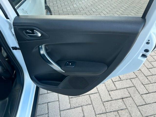 Peugeot 2008 1.6 e-HDi 92 CV Stop&Start Allure