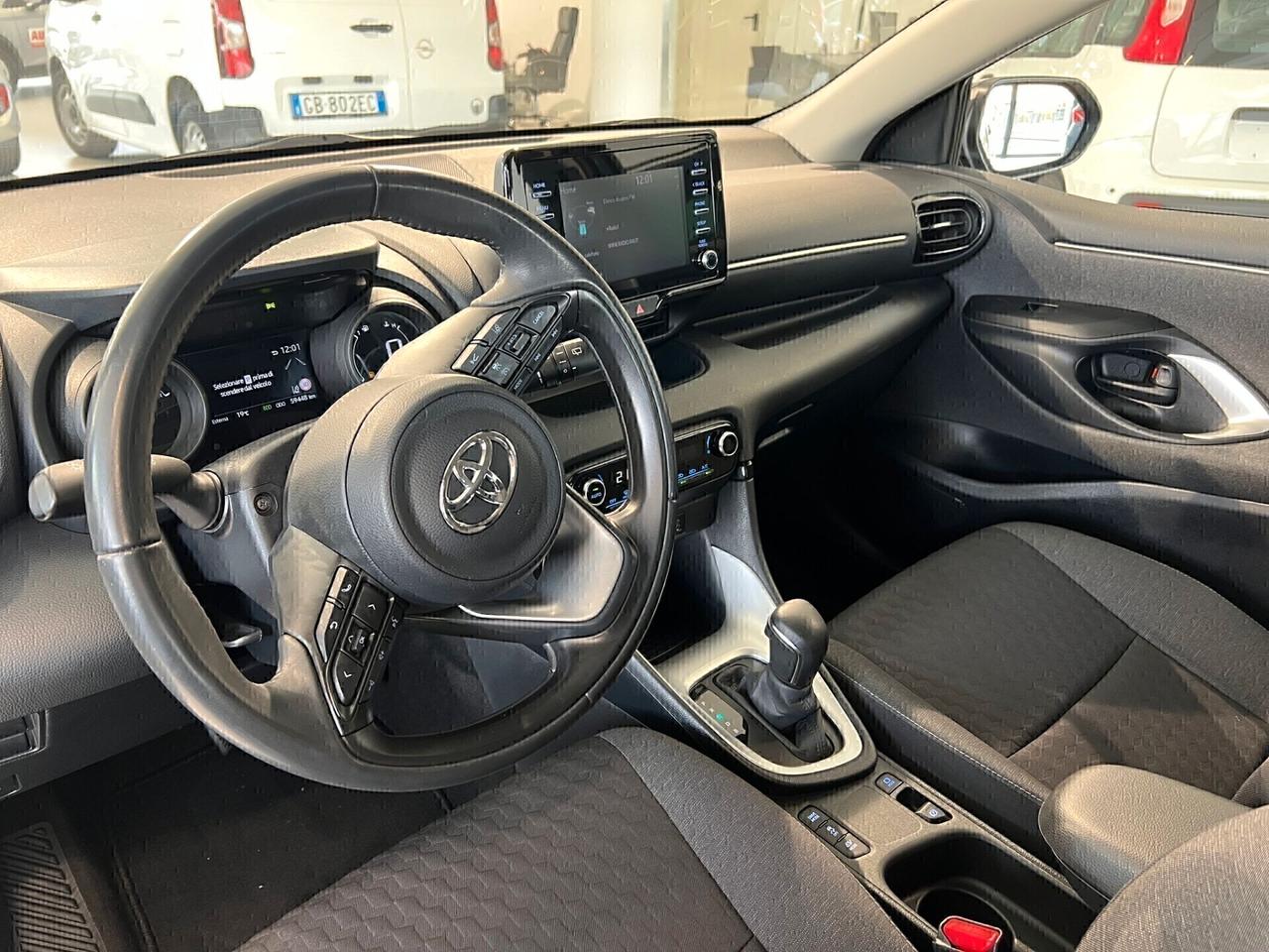 Toyota Yaris 1.5 Hybrid 5 porte Trend