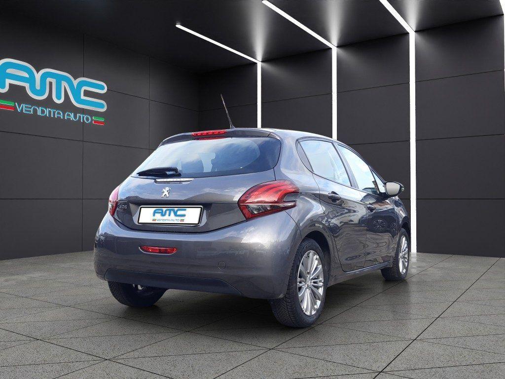 Peugeot 208 1° serie PureTech 82 5 porte Allure