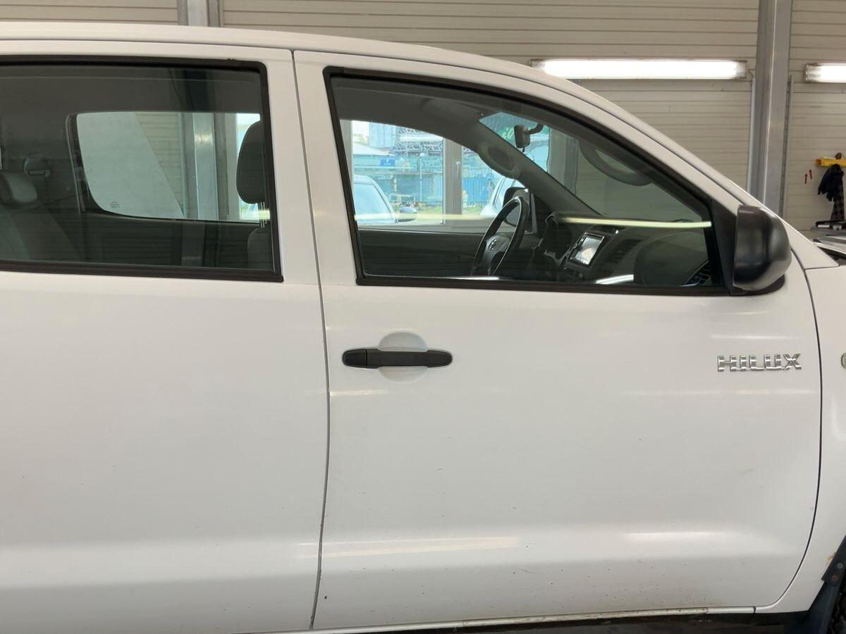 Toyota Hilux 2.5 D-4D 4WD 4p. Double Cab 4x4