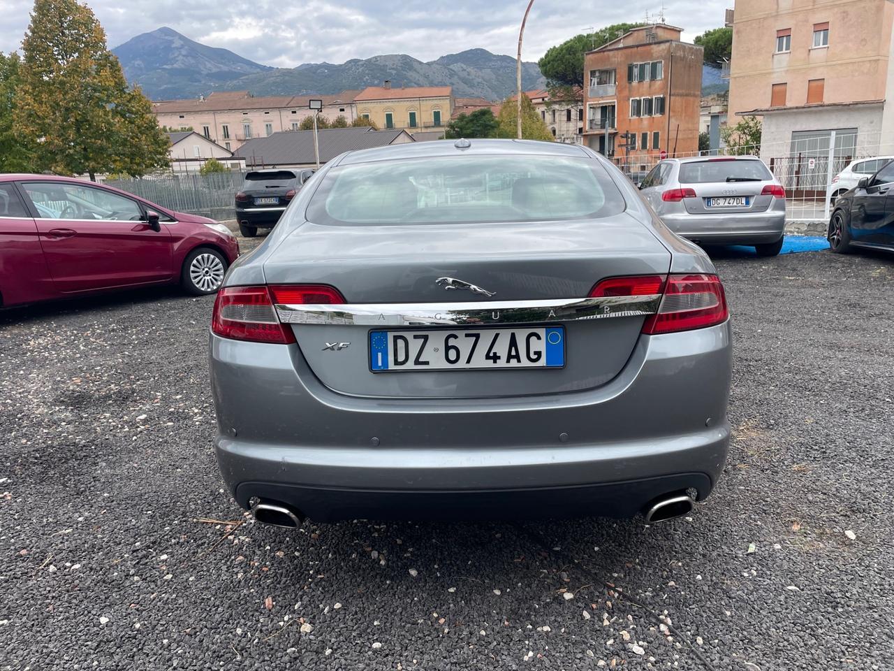 Jaguar XF 3.0 D V6 Premium Luxury