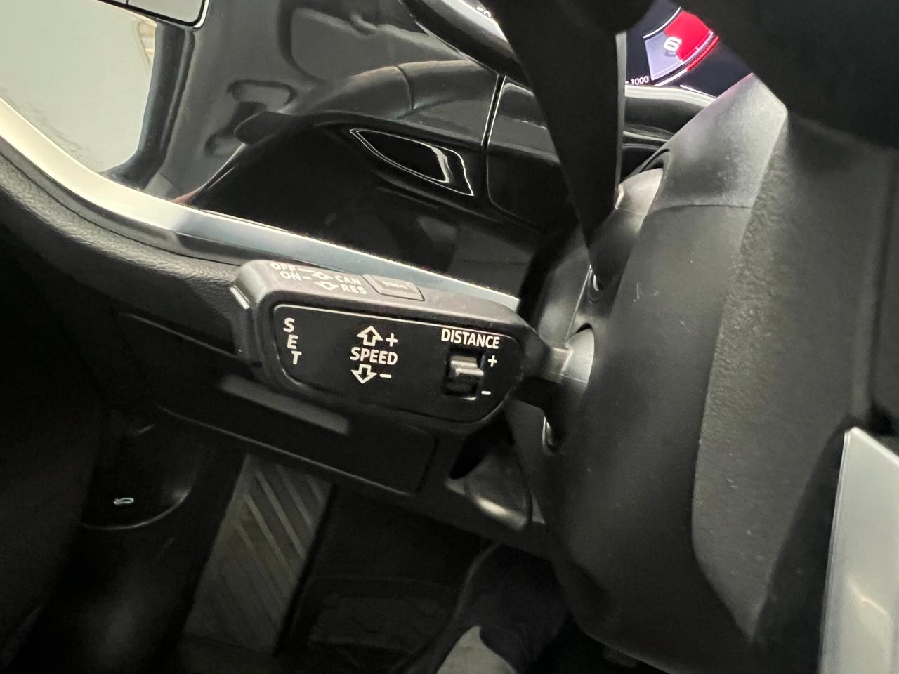 Audi Q3 35 TDI S tronic Business Advanced solo 73.543km tagliandati audi