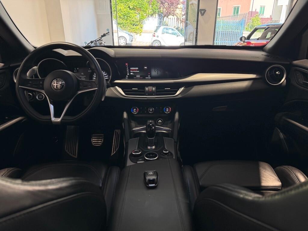 Alfa Romeo Stelvio 2.2 Turbodiesel 210 CV AT8 Q4 Super