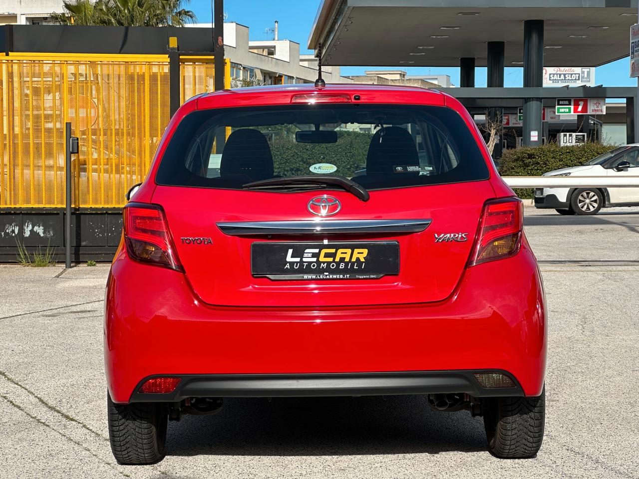 TOYOTA Yaris 1.4 D-4D 5 porte Active