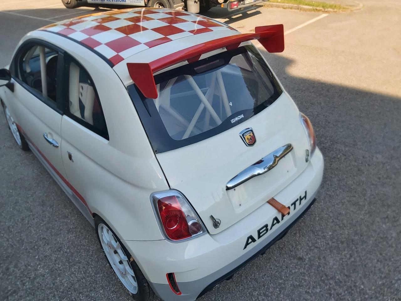Abarth 595 ASSETTO CORSA
