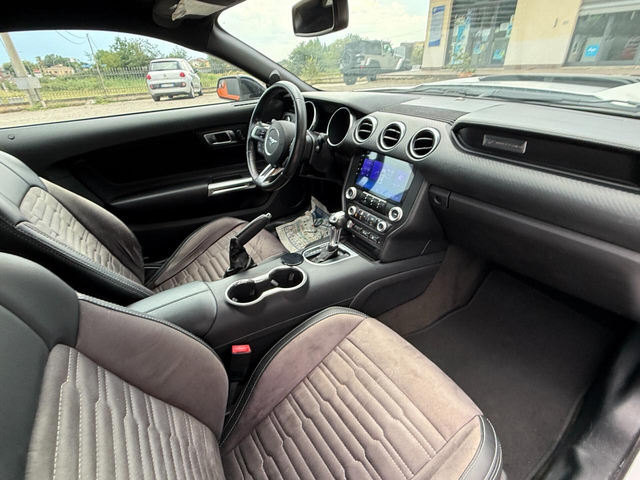 Ford Mustang SHELBY 2.3 EcoBoost 317 cv