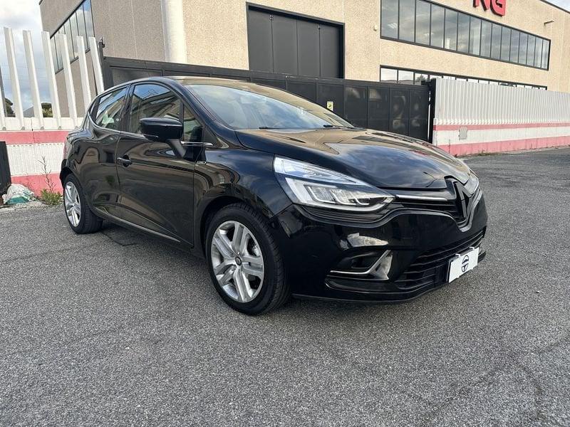 Renault Clio 1.5 DCI 75cv Moschino Intens