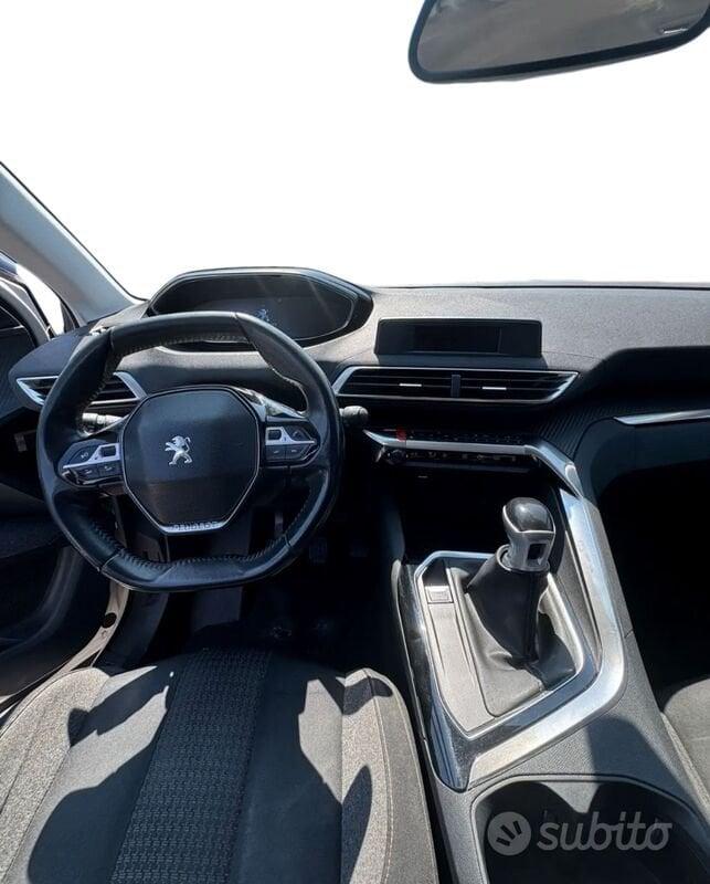 Peugeot 5008 5008 1.2 puretech t Access s&s 130cv 7p.ti